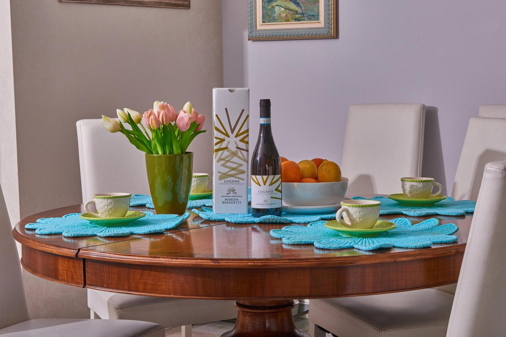 Garda Blue Lake Home Luxury Appartment Desenzano del Garda Exterior foto